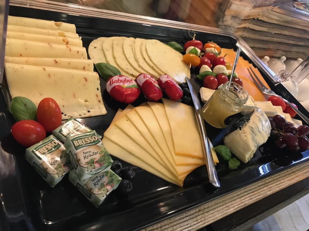 B&B Echternacher Hof Kinheim Bagian luar foto