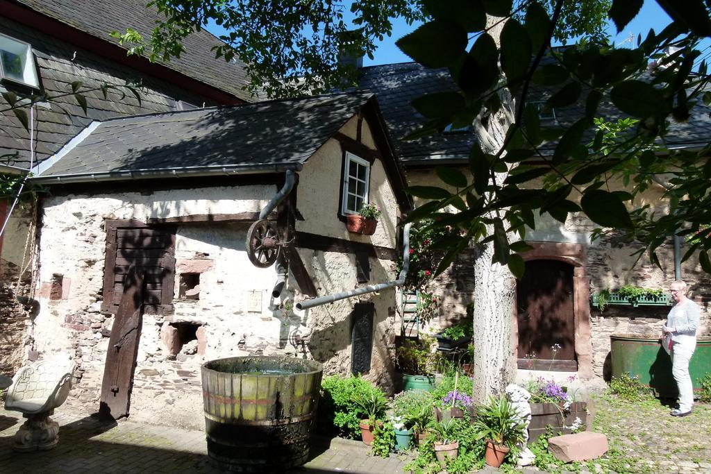 B&B Echternacher Hof Kinheim Bagian luar foto